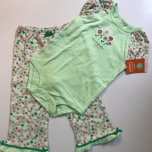 🌺Carter’s🌺2 pc Cute & Comfy Top and long pants